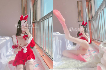 推特27萬粉 清純福利姬【小酒醬】聖誕節特輯 粉嫩小穴 激情內射