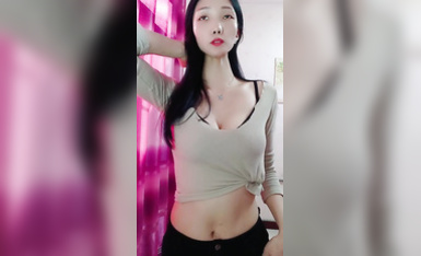 美女主播(15)